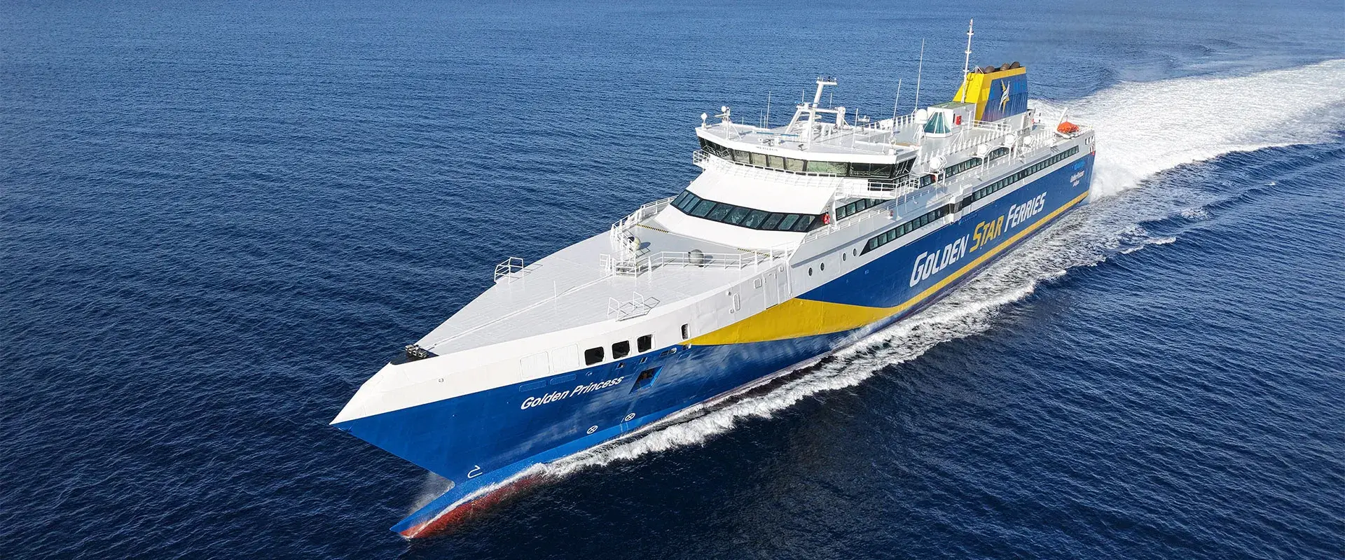 Golden Princess high-speed ferry at Rafina