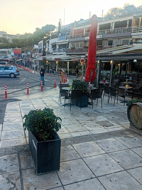 Rafina waterfront tavernas